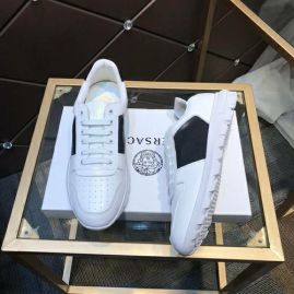 Picture of Versace Shoes Men _SKUfw100983728fw